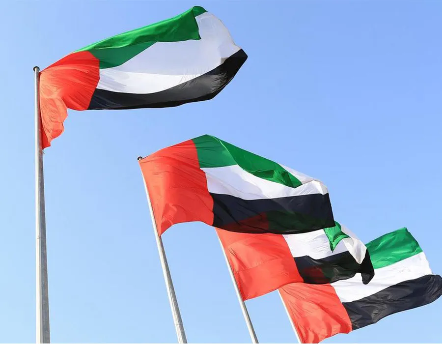 Hoisting Flags Dubai Image