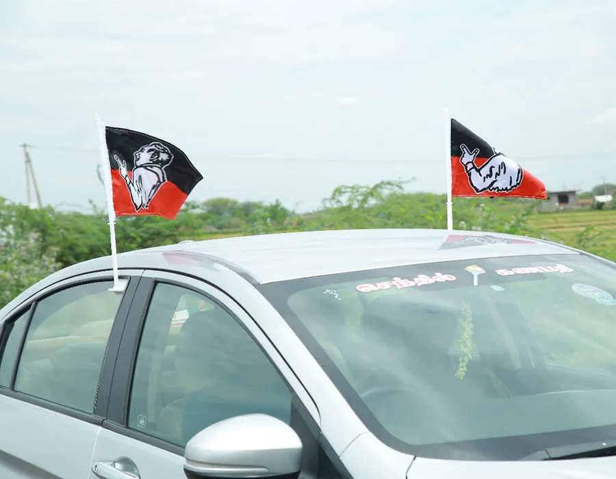 Hoisting Flags Dubai Image