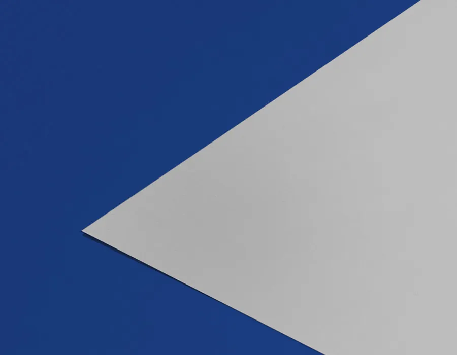 Clean Cut Banner Finishing Dubai