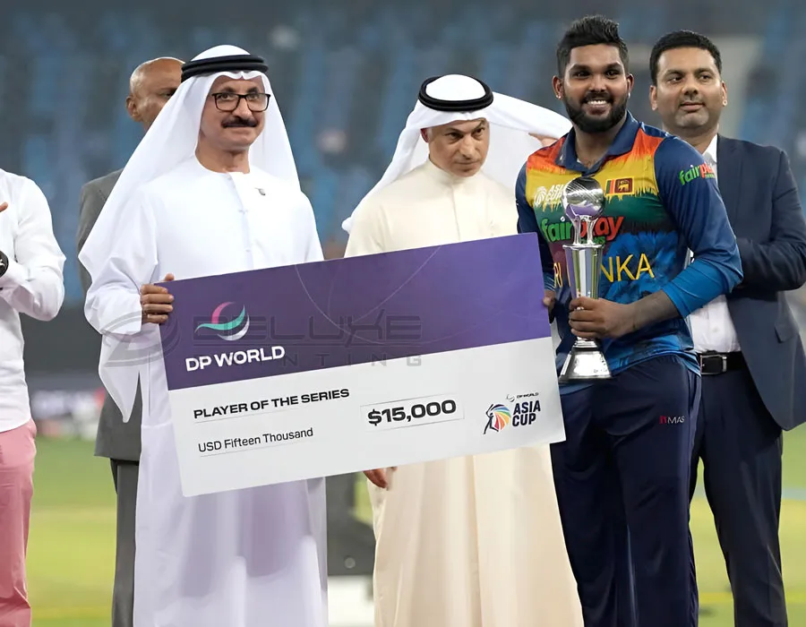 Customized Mounted Check Posters Image