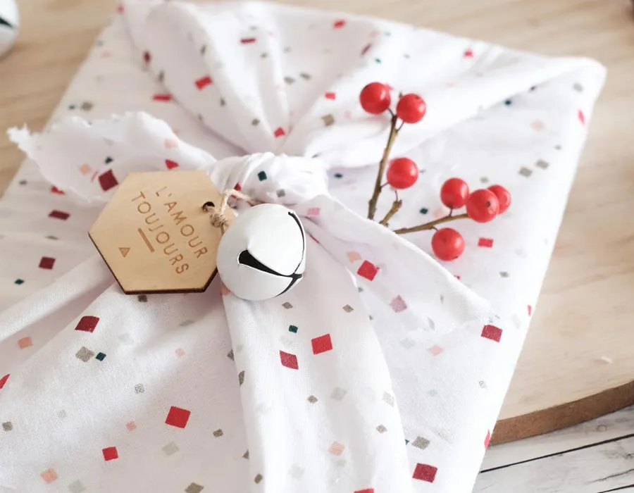 Fabric Wrap Forth Image