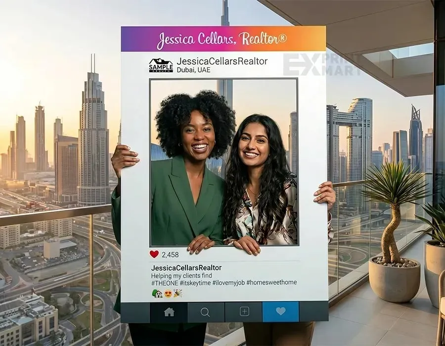 Social Media Frame