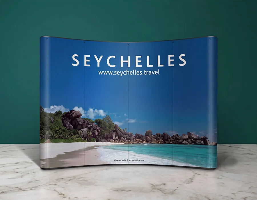 Softcase Curved Popup Banner Main Image